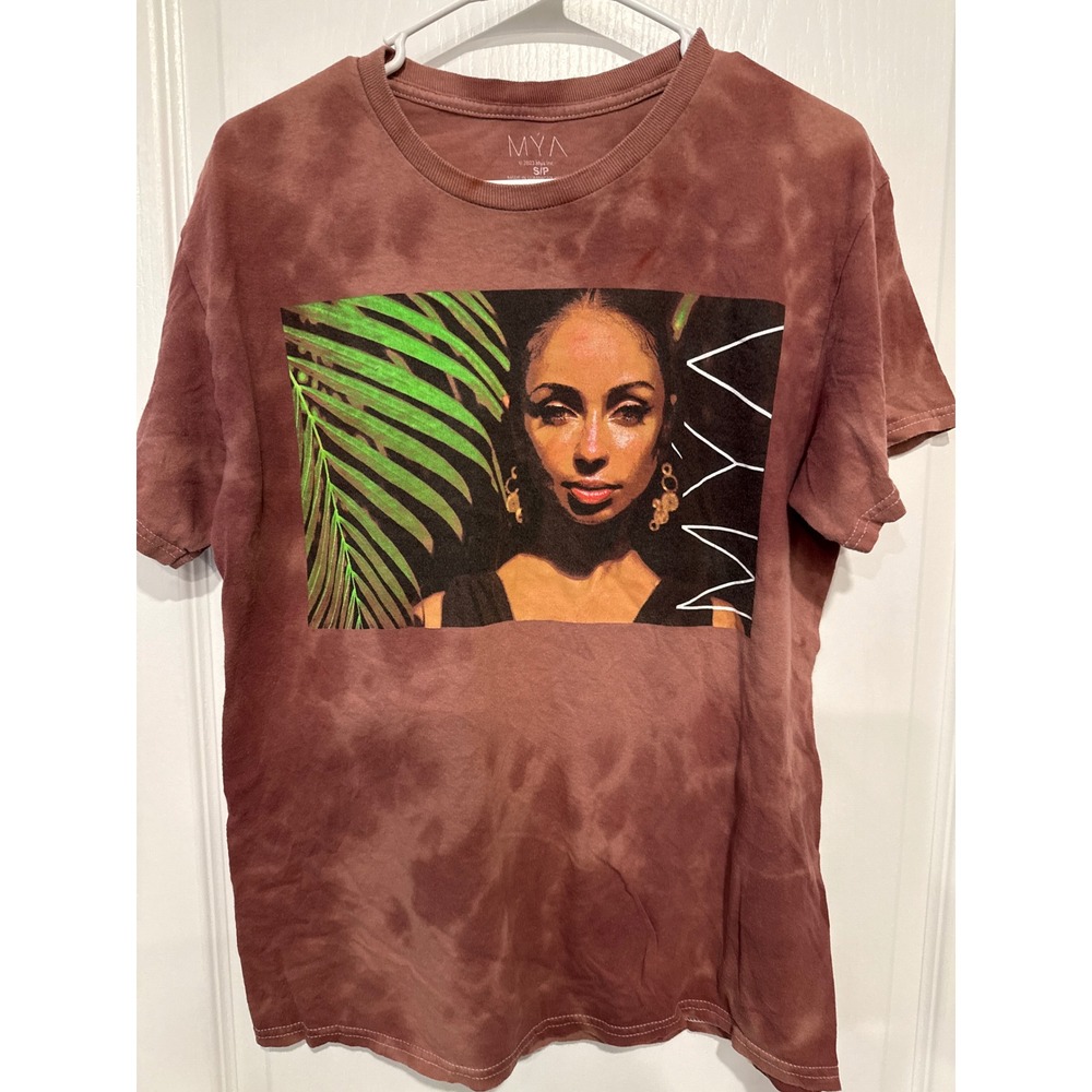 MYA Tie Dye Graphic T Shirt Portrait Print Short Sleeve Top S P